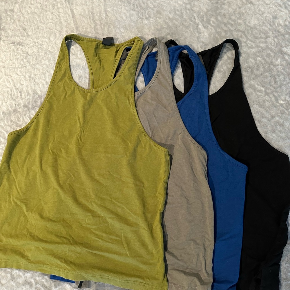Alphalete men’s tank tops
